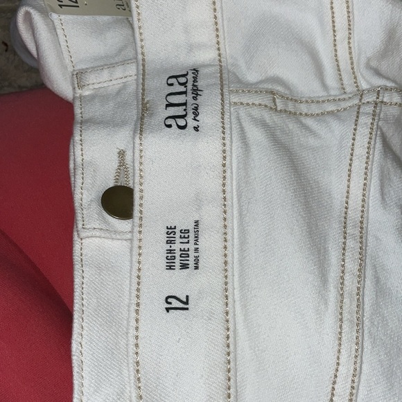 a.n.a Womens High Rise Pleated Wide Leg Jean Size 12 NWT - Picture 5 of 7